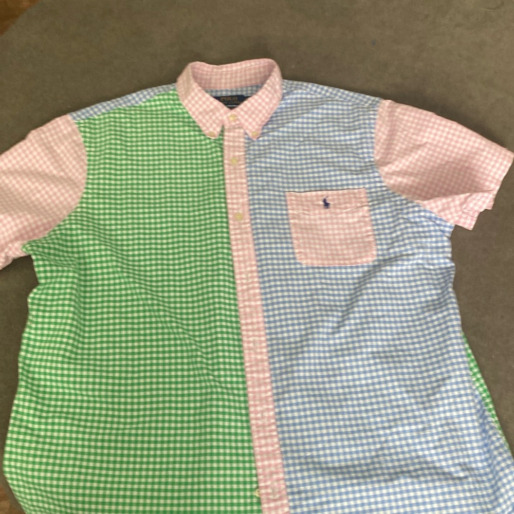 Ralph Lauren Gingham short sleeve button-down one pocket, fun shirt